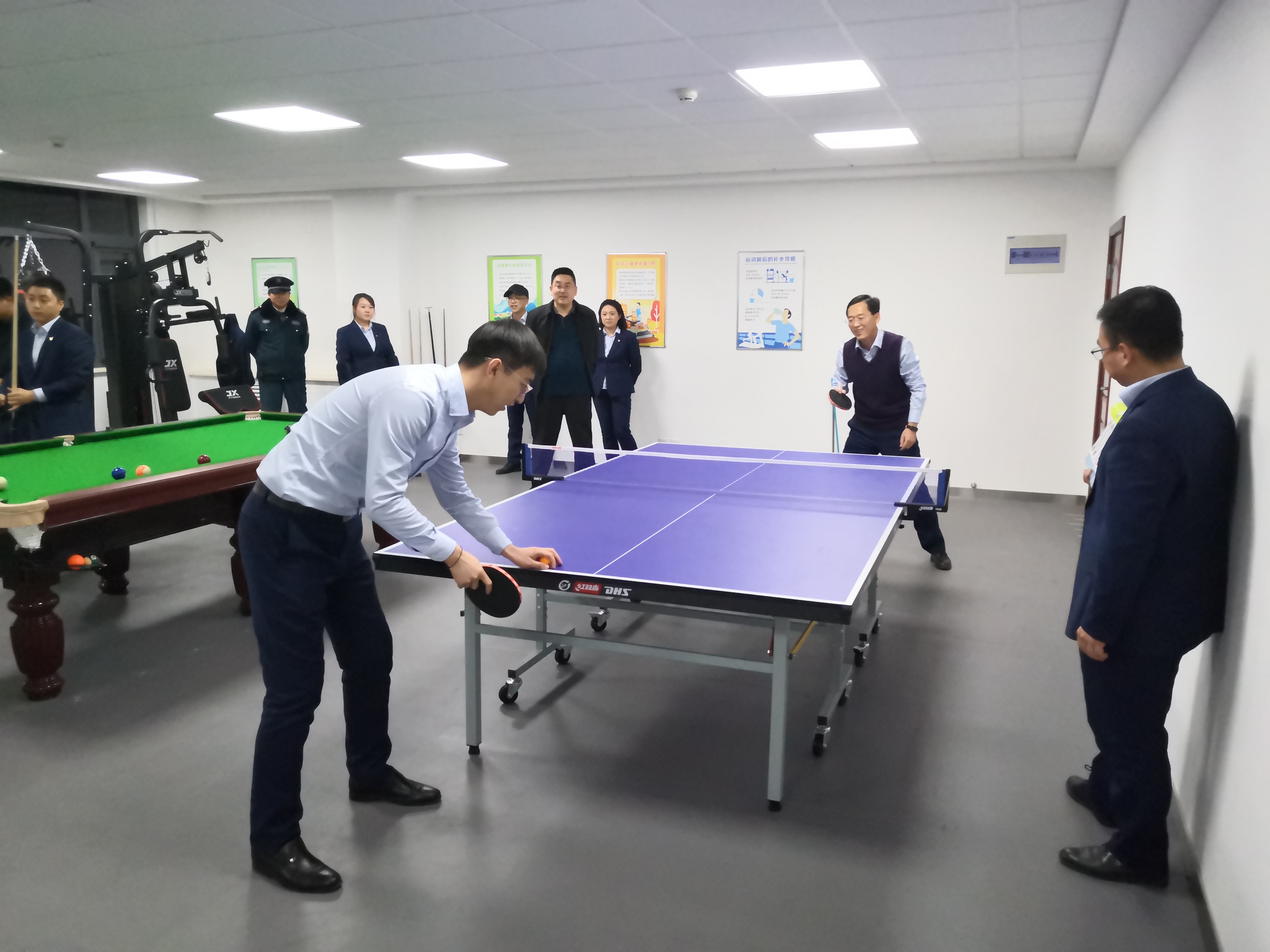 泓源公司舉辦“慶元旦、迎新春”職工乒乓球臺球比賽(圖4)